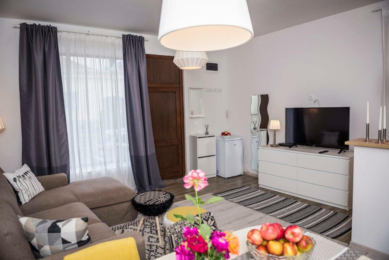 Reghin Guest House Eksteriør bilde