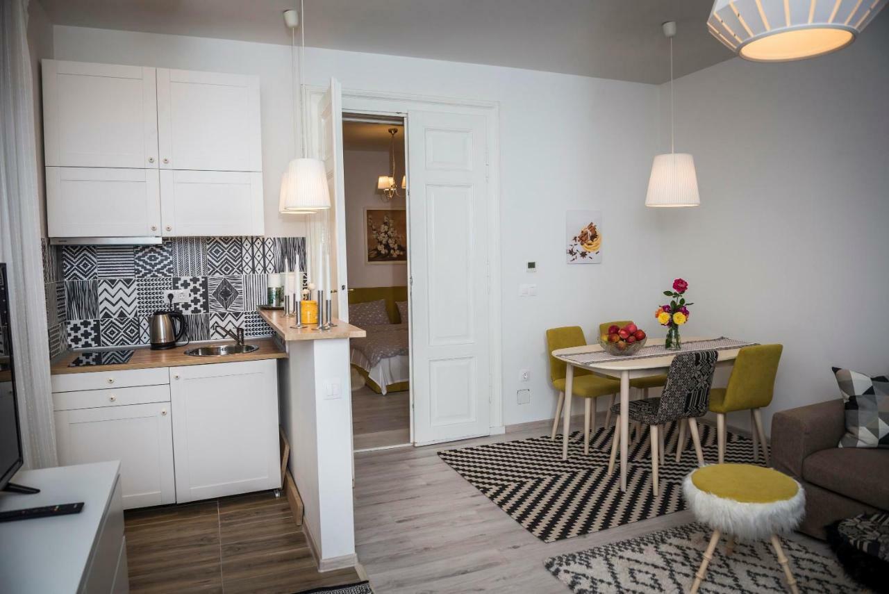 Reghin Guest House Eksteriør bilde